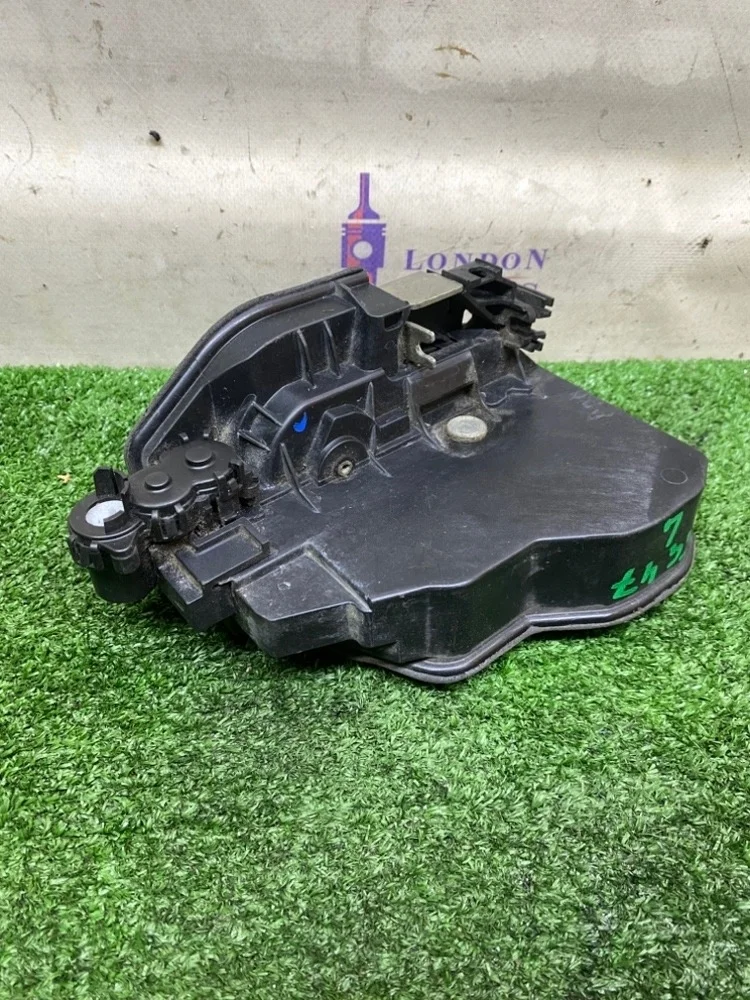 Замок двери BMW M6 E63