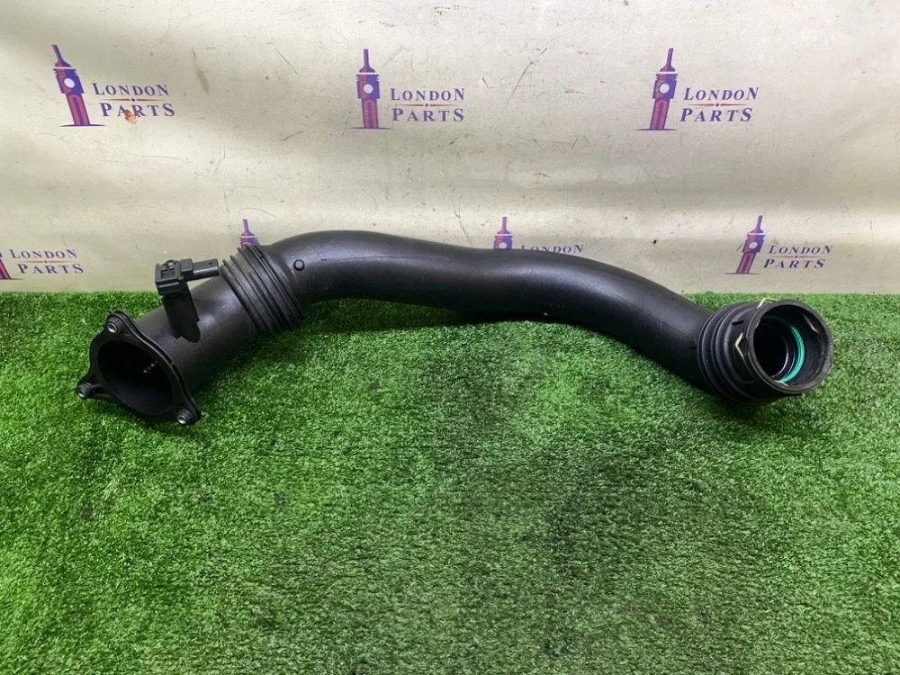 Воздуховод наддувочного воздуха BMW 330i G20