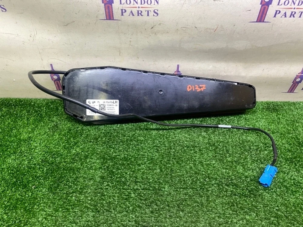 Подушка безопасности BMW F30