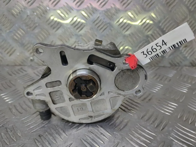 Вакуумный насос Volkswagen Golf 6