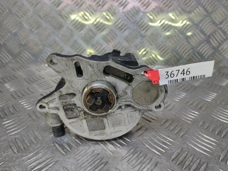 Вакуумный насос Volkswagen Passat CC