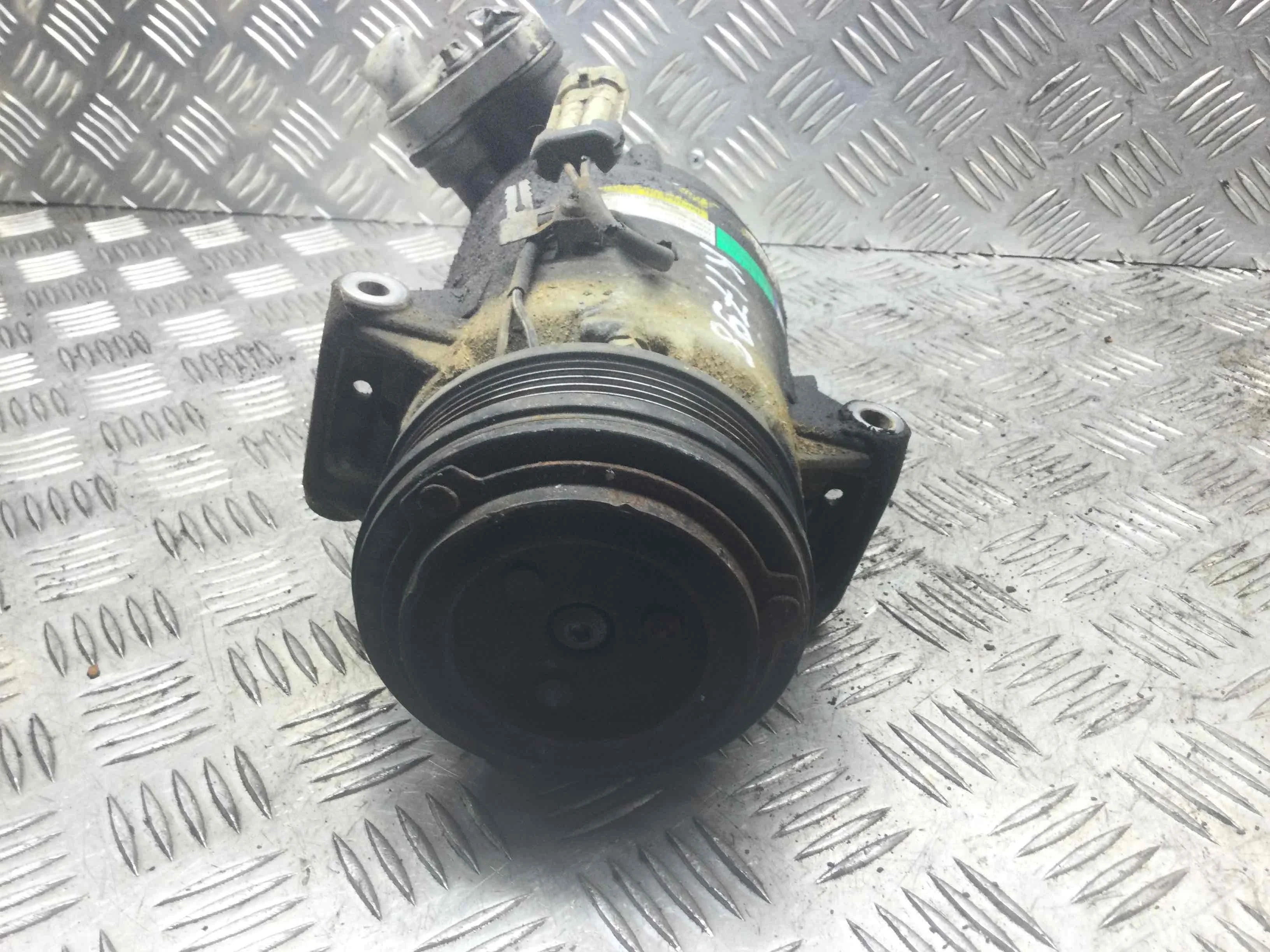 Компрессор кондиционера Opel Zafira B (2005-2010) бензин 1.8 i Механика Минивэн
