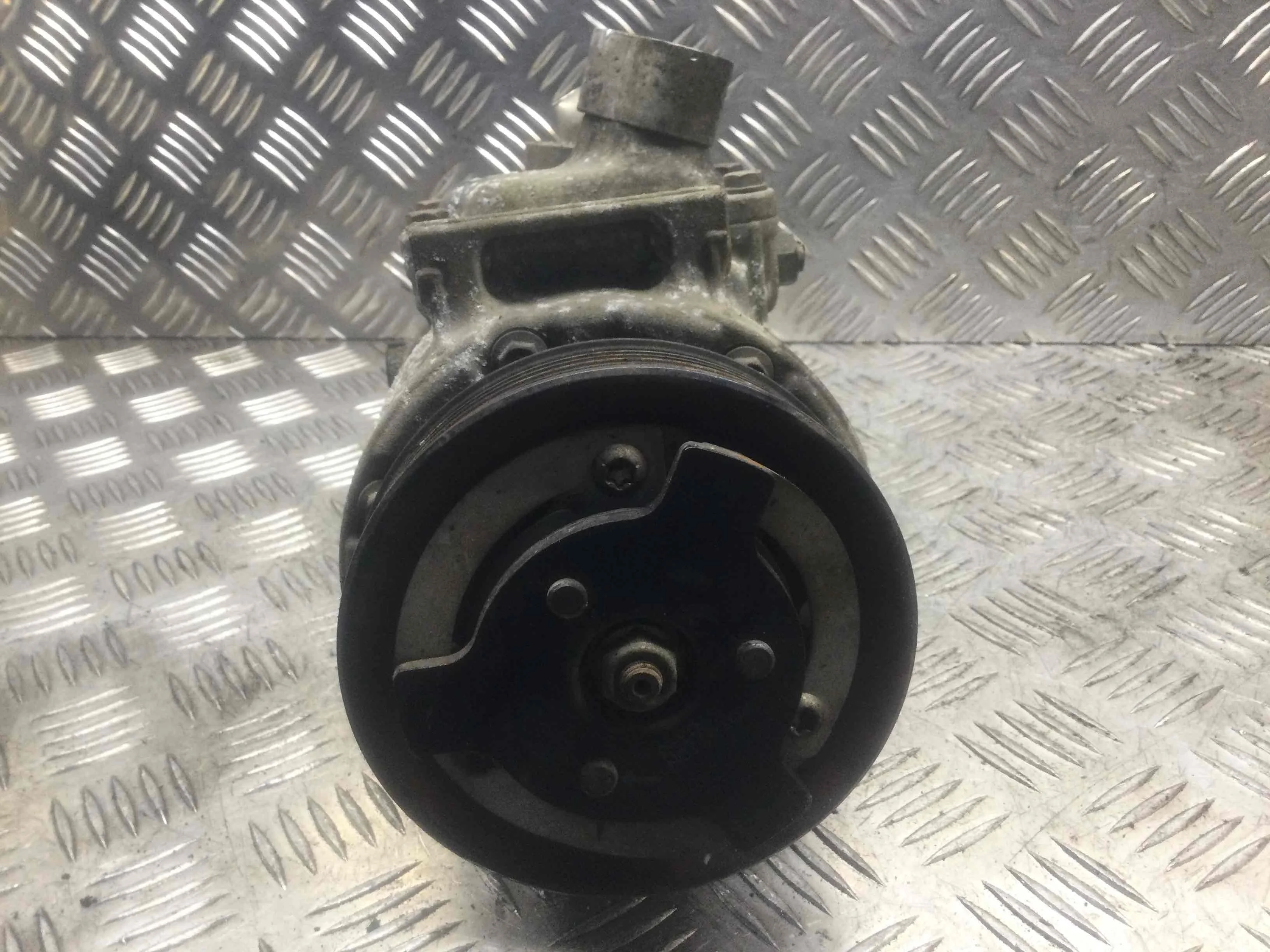 Компрессор кондиционера Volkswagen Passat B6 (2005-2010) дизель 1.9 TDI Механика Универсал