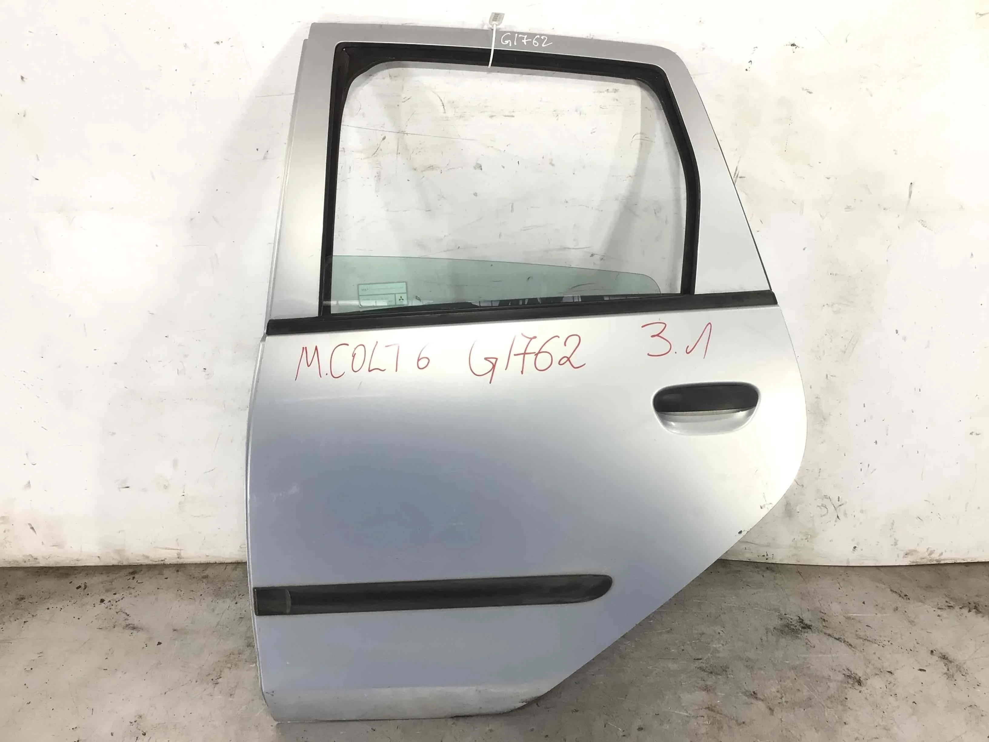 Дверь задняя левая Mitsubishi Colt 6 поколение 2002 - 2008 бензин 1.1 i Механика 5-дв, х/б