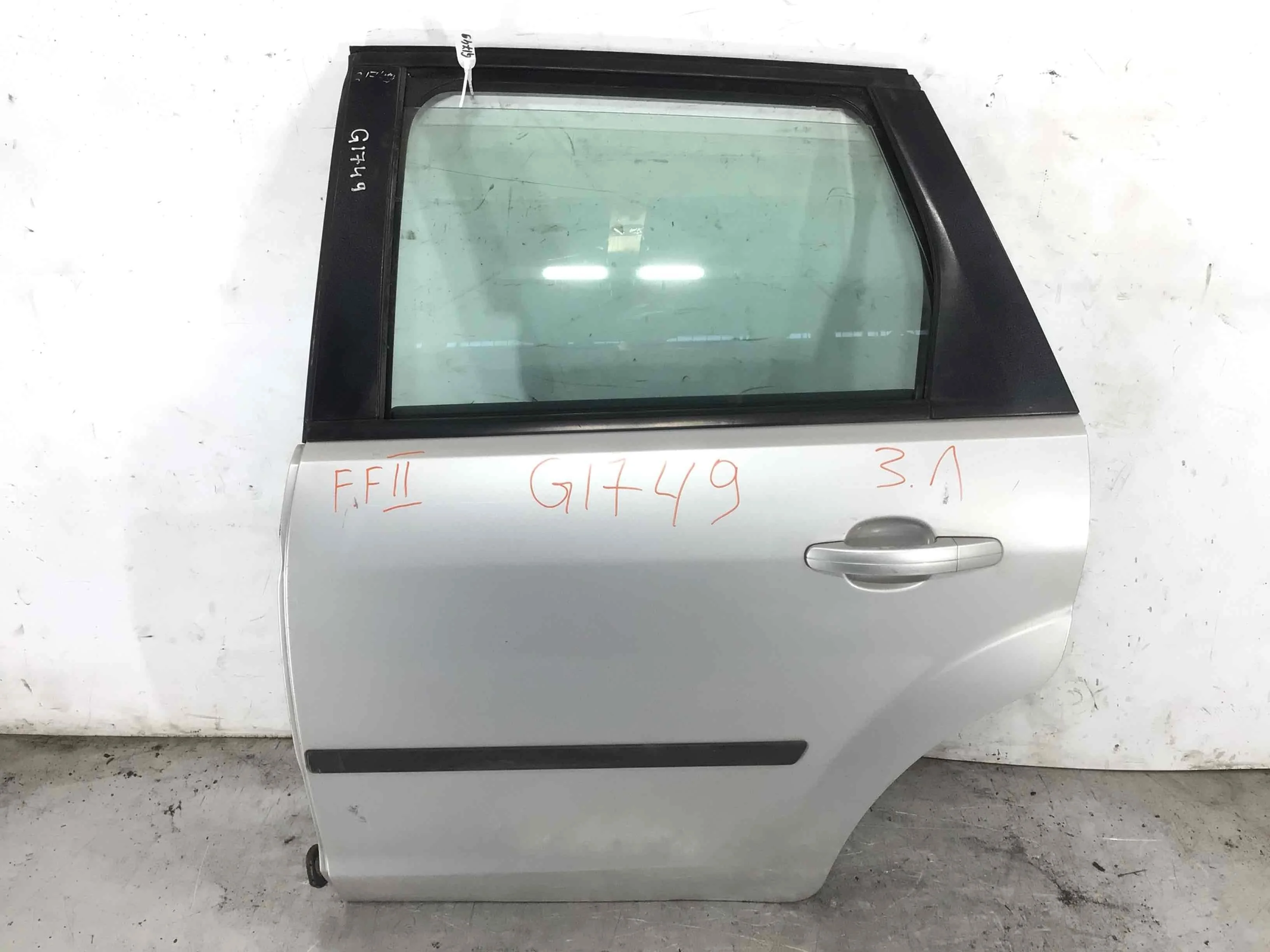 Дверь задняя левая Ford Focus 2 поколение (2005-2008) бензин 1.6 i Механика Универсал