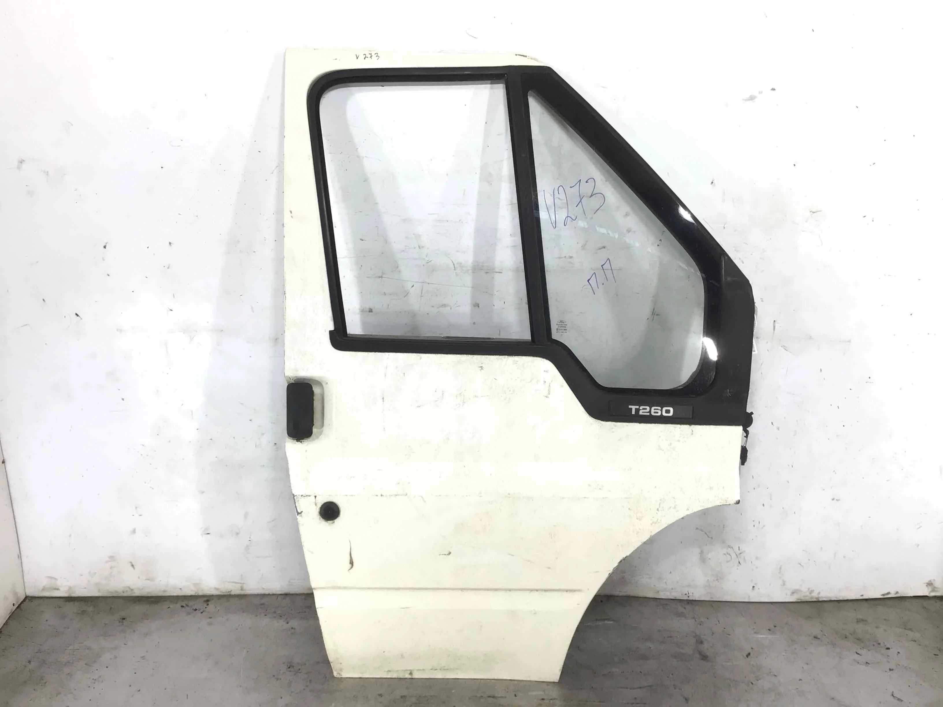 Дверь передняя правая Ford Transit 3 поколение (2000-2006) дизель 2.0 TD Механика Микроавтобус