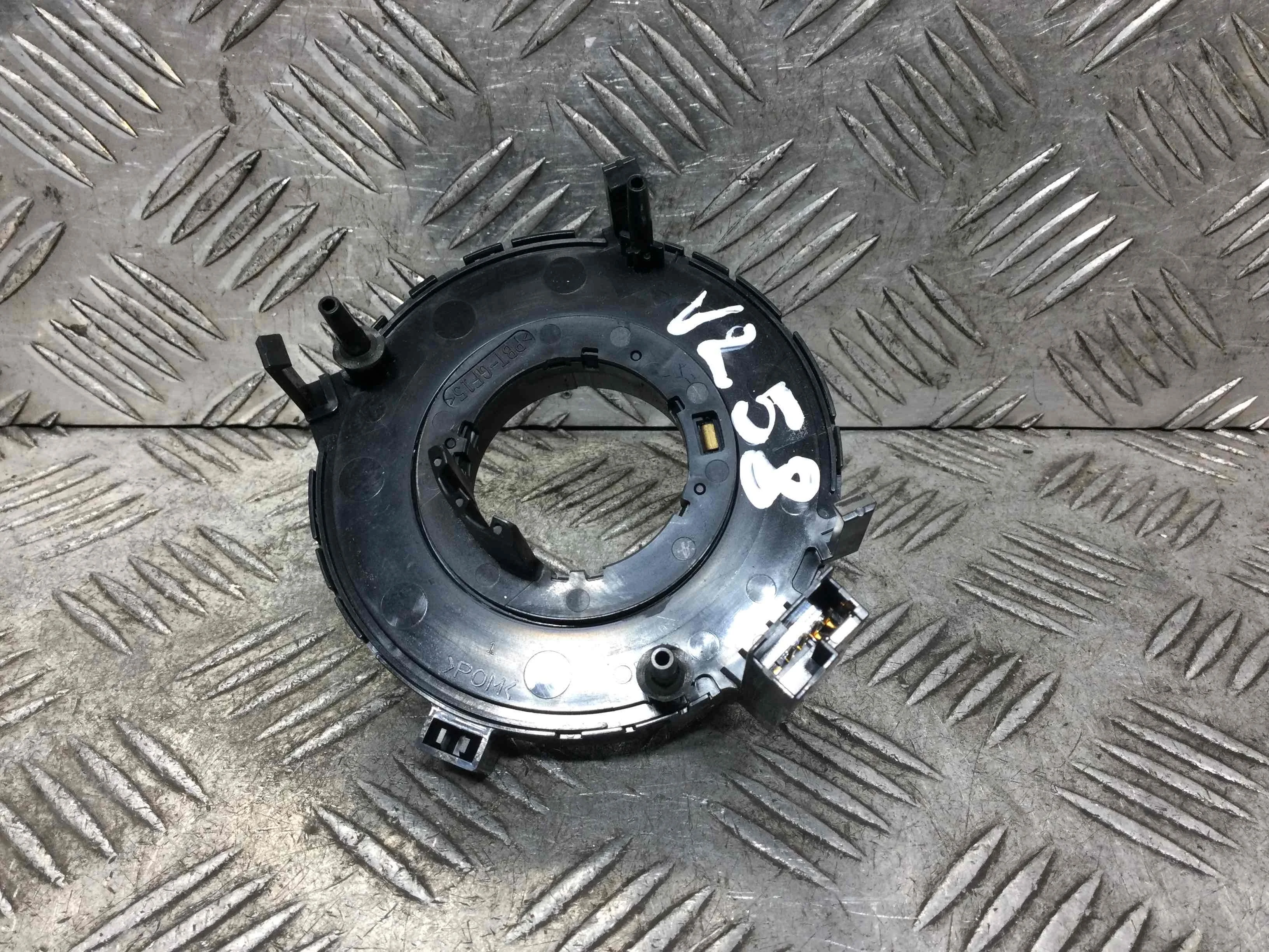 Шлейф руля Volkswagen Passat B5 (1996-2000) бензин 1.6 i Механика Универсал