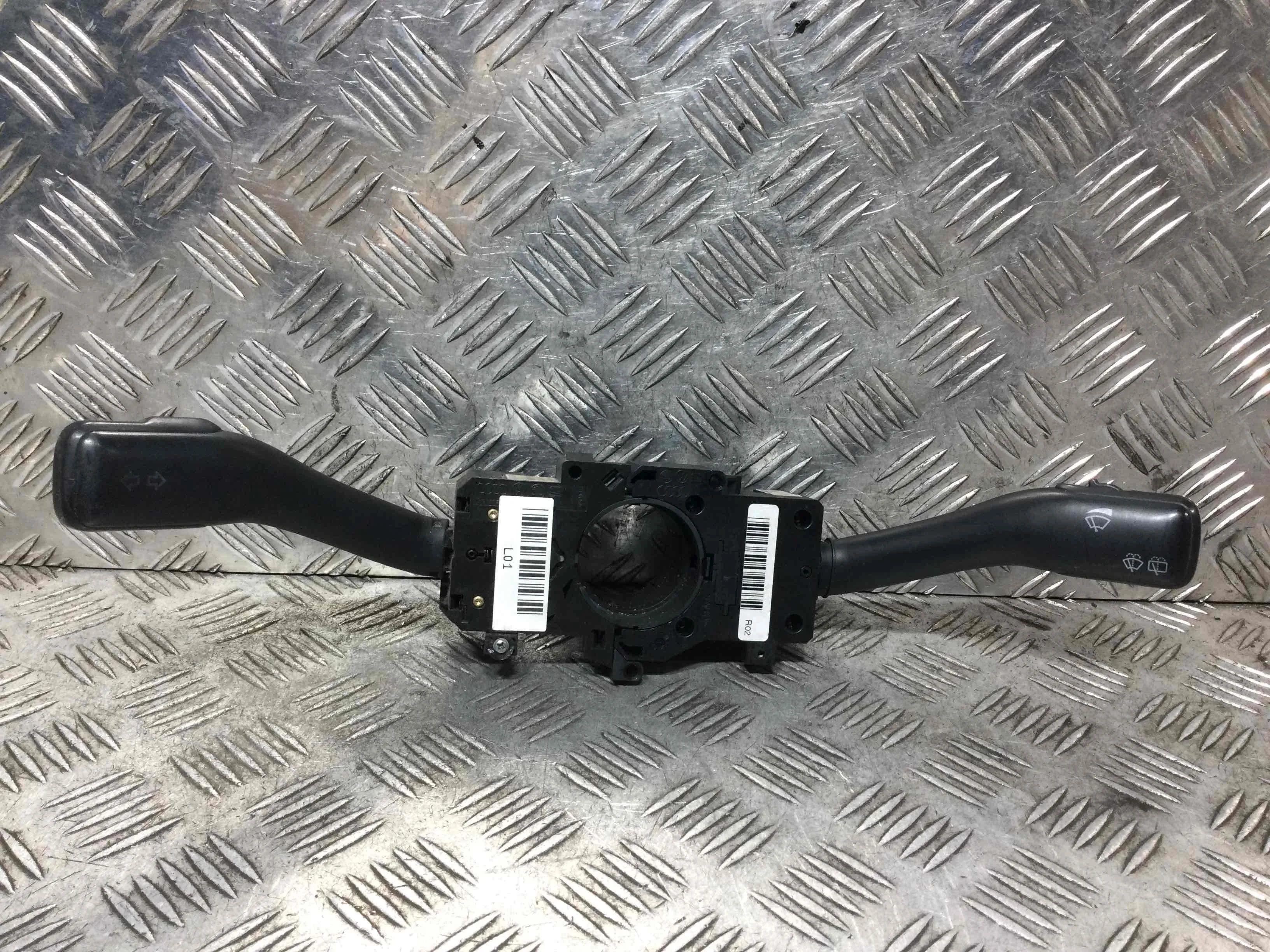 Переключатель подрулевой (стрекоза) Volkswagen Passat B5 (1996-2000) бензин 1.6 i Механика Универсал