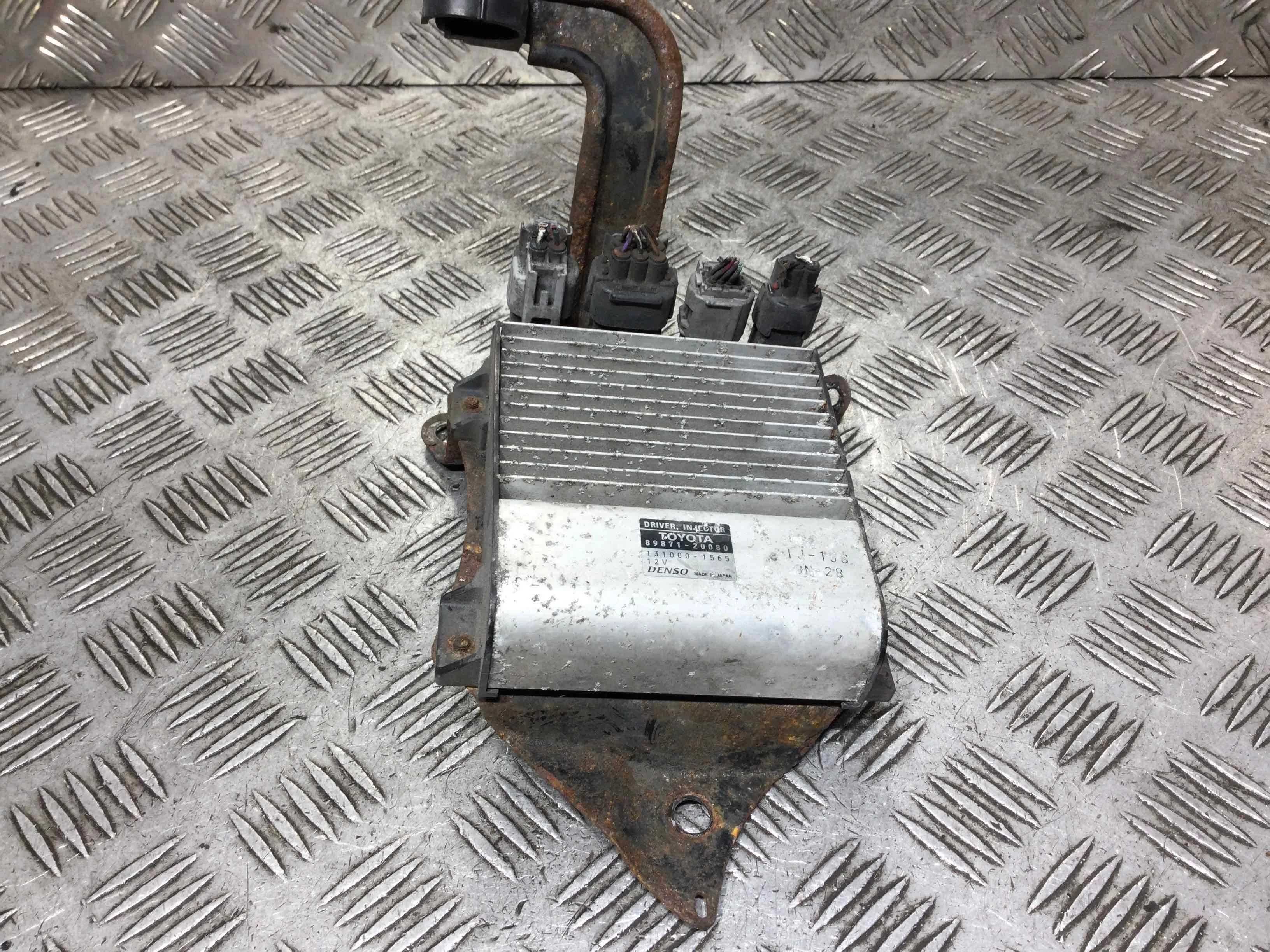 Блок управления форсунками Toyota Avensis 3 поколение 2009 - 2011 дизель 2.2 TD Механика Универсал