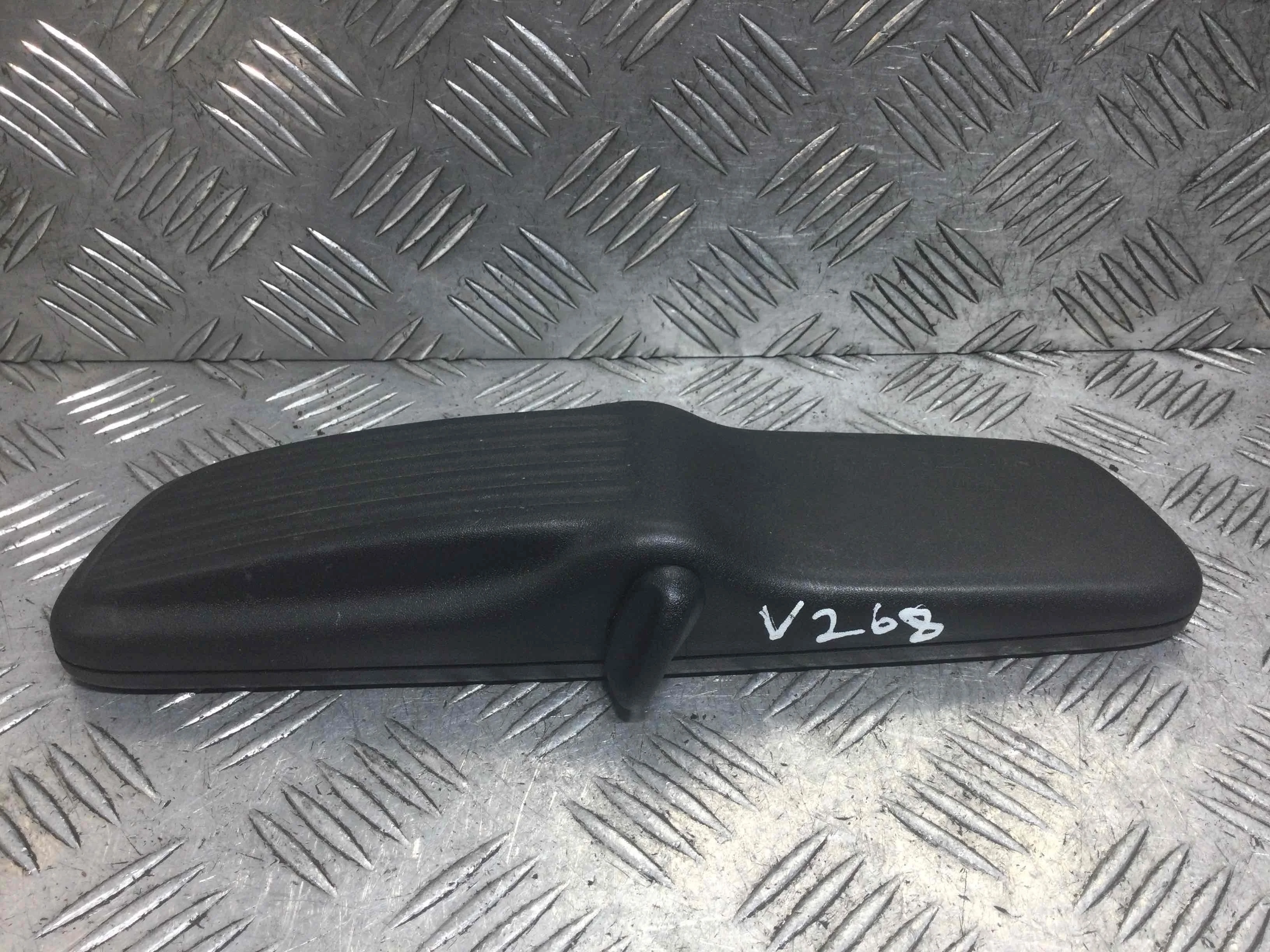 Зеркало салона Opel Vectra B [рестайлинг] (1999-2002) бензин 1.8 i Механика Х/б