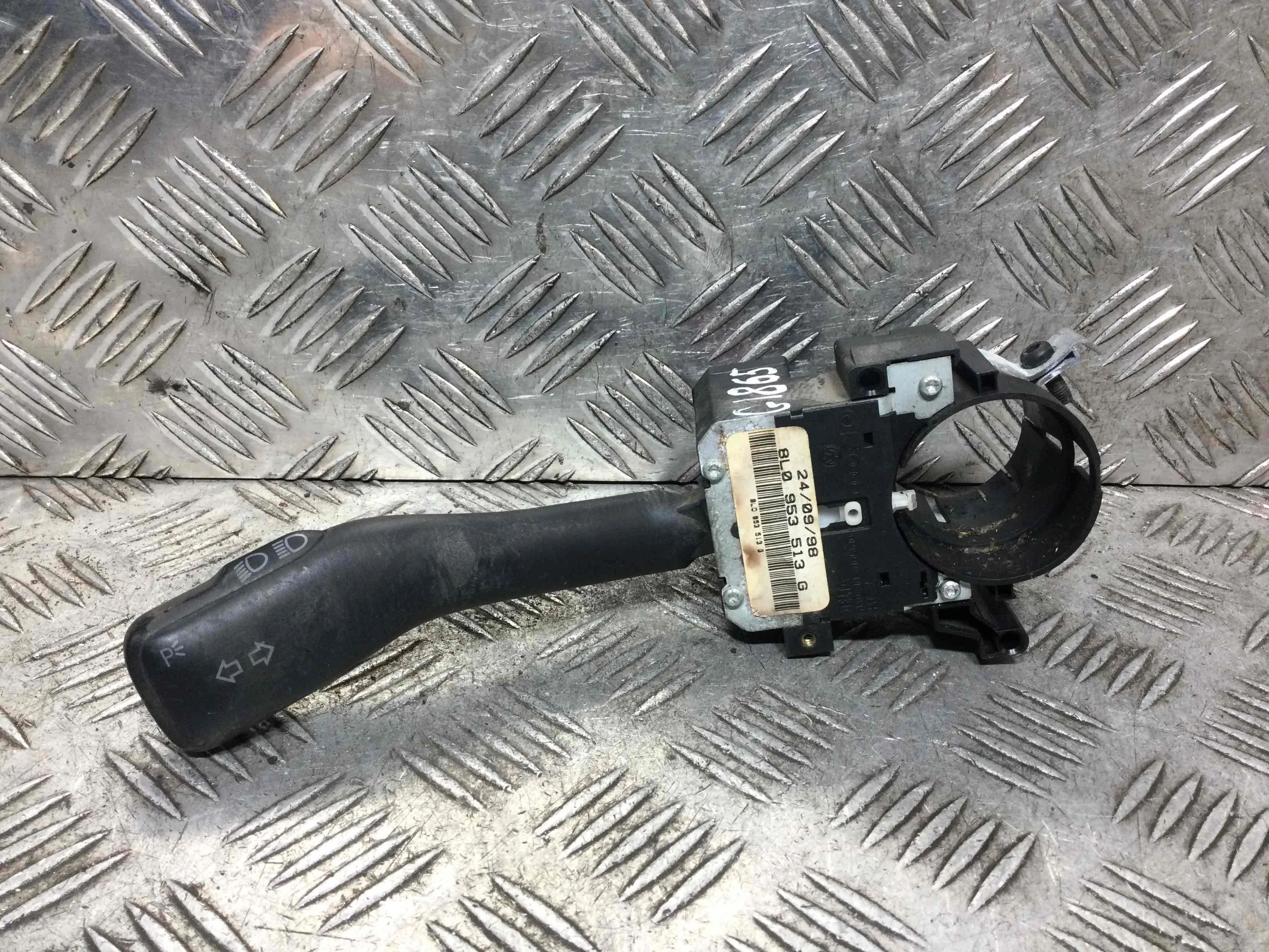 Переключатель поворотов Volkswagen Golf 4 поколение (1997-2004) дизель 1.9 SDI Механика Х/б