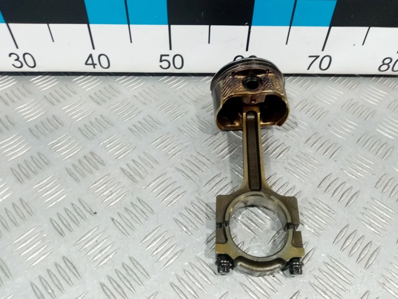 [ЧАСТЬ Б/У] Низ двигателя QQDB 1,8 - (Состояние: поршень с шатуном) [Код: 00620663 ]