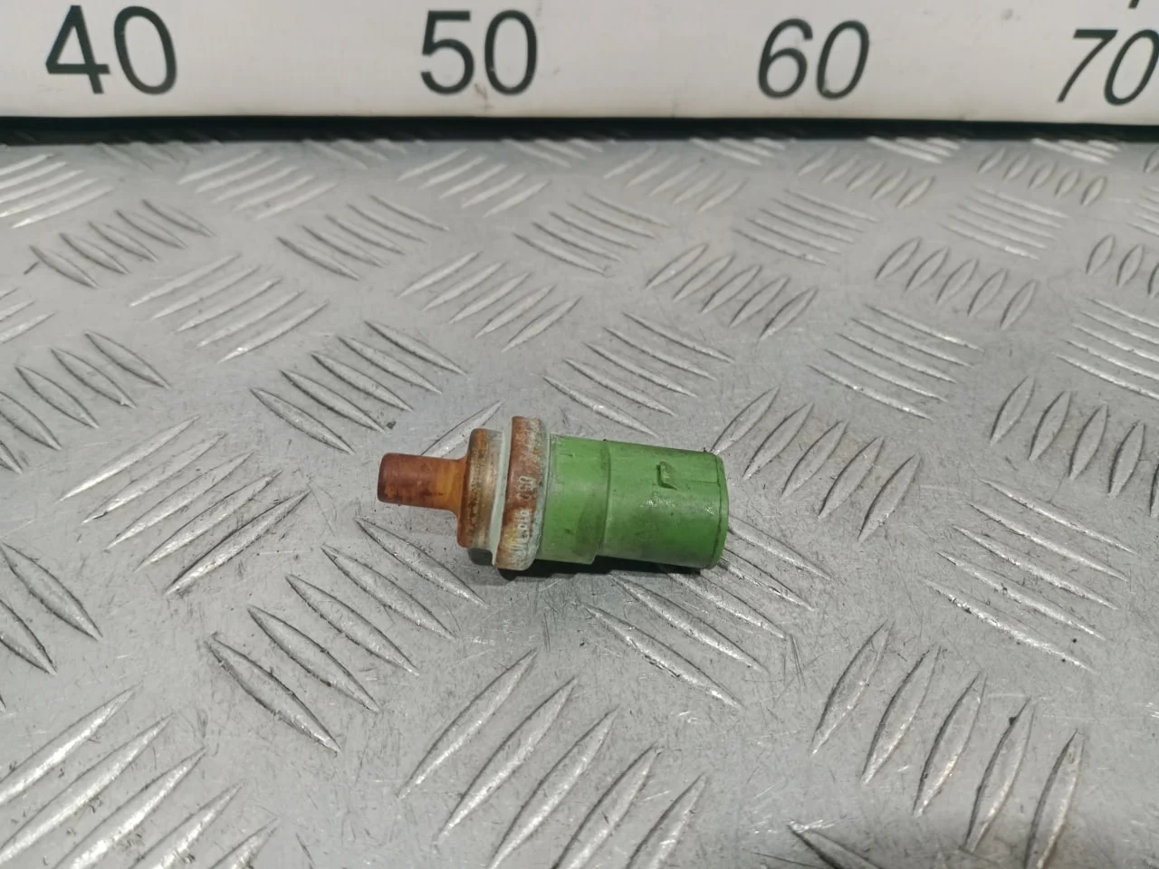 [Б/У] Датчик температуры [Код: 00639207 ]