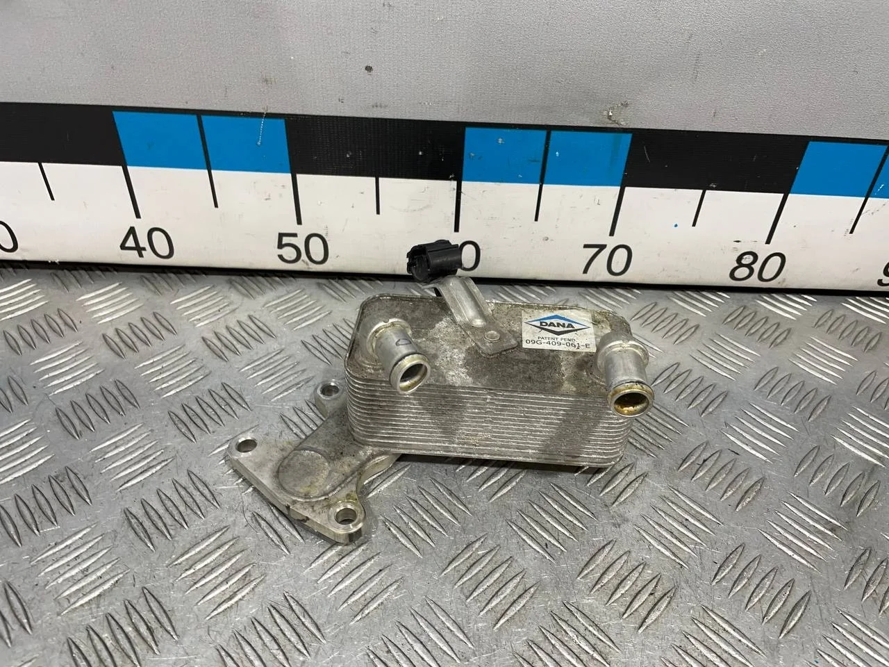 [Б/У] Радиатор масляный [Код: 00640698 ]