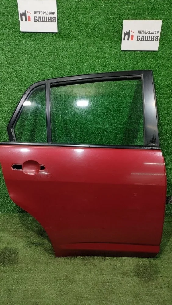Дверь Nissan Tiida 2010 82100EL430 C11 HR16DE, задняя правая