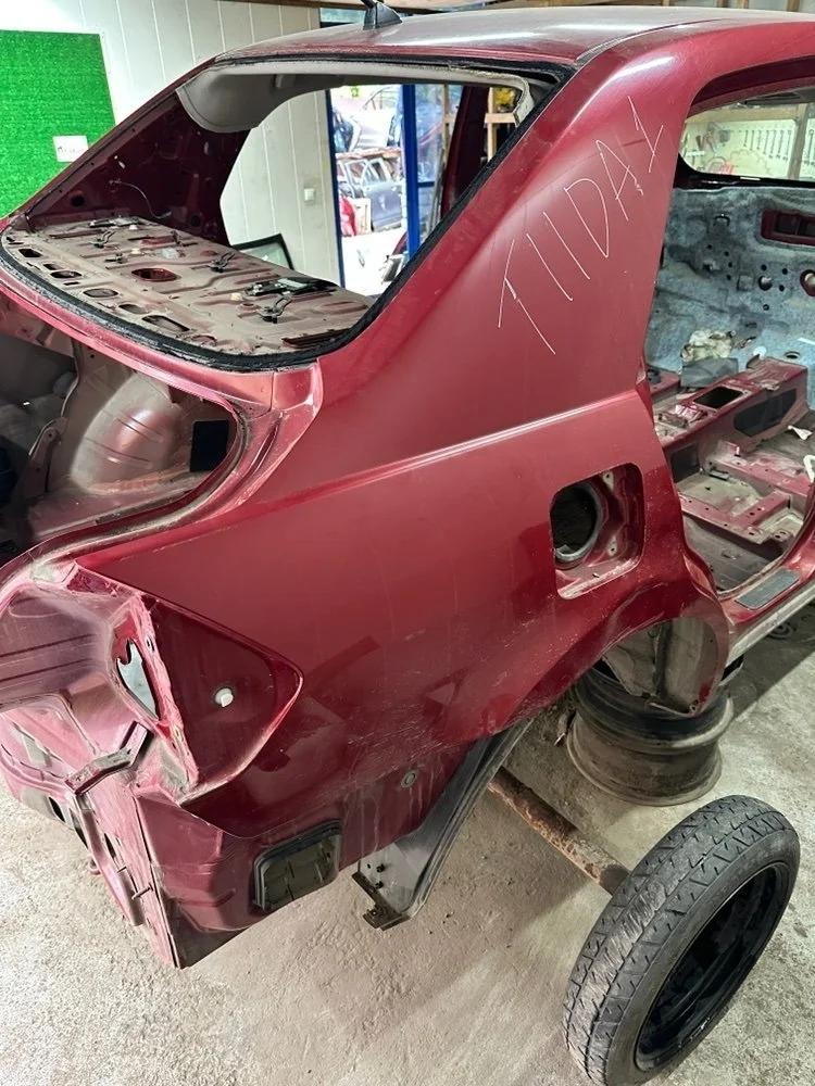 Крыло заднее Nissan Tiida 2010 78100EL130 C11 HR16DE, правое