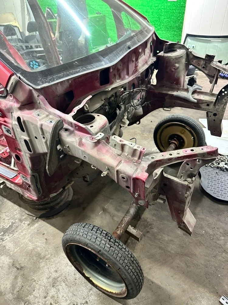 Четверть кузова Nissan Tiida 2010 64180EL030 C11 HR16DE, передний правый