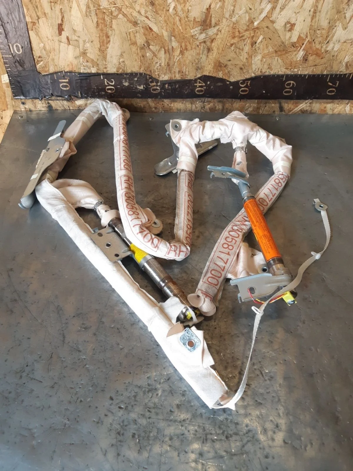 Подушка безопасности боковая (шторка) Nissan Pathfinder III рестайлинг (2010—2014) 2012 KL0 - SILVER METALLIC