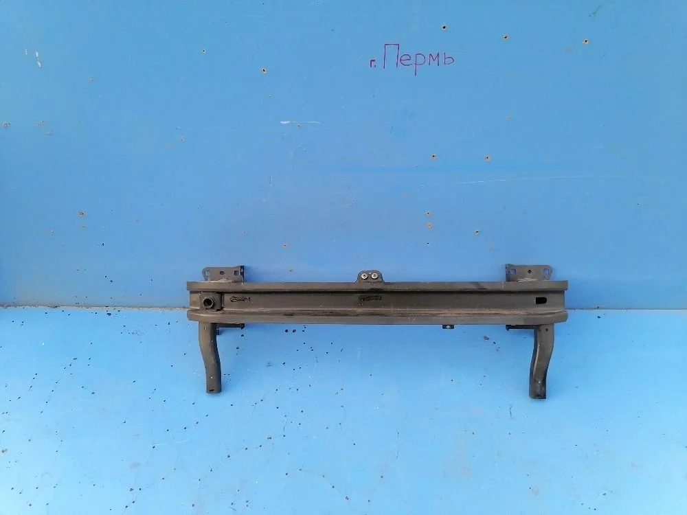 Усилитель бампера перед.  Volkswagen Golf Mk7 (2012—2017) 5G0807109H