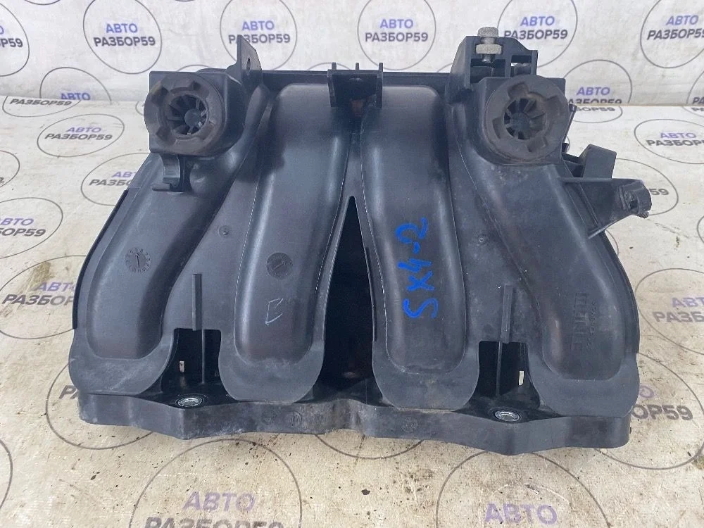 Коллектор впускной Suzuki SX4 I рестайлинг (2009—2014)