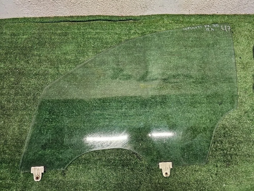 Стекло двери передней левой Infiniti FX35