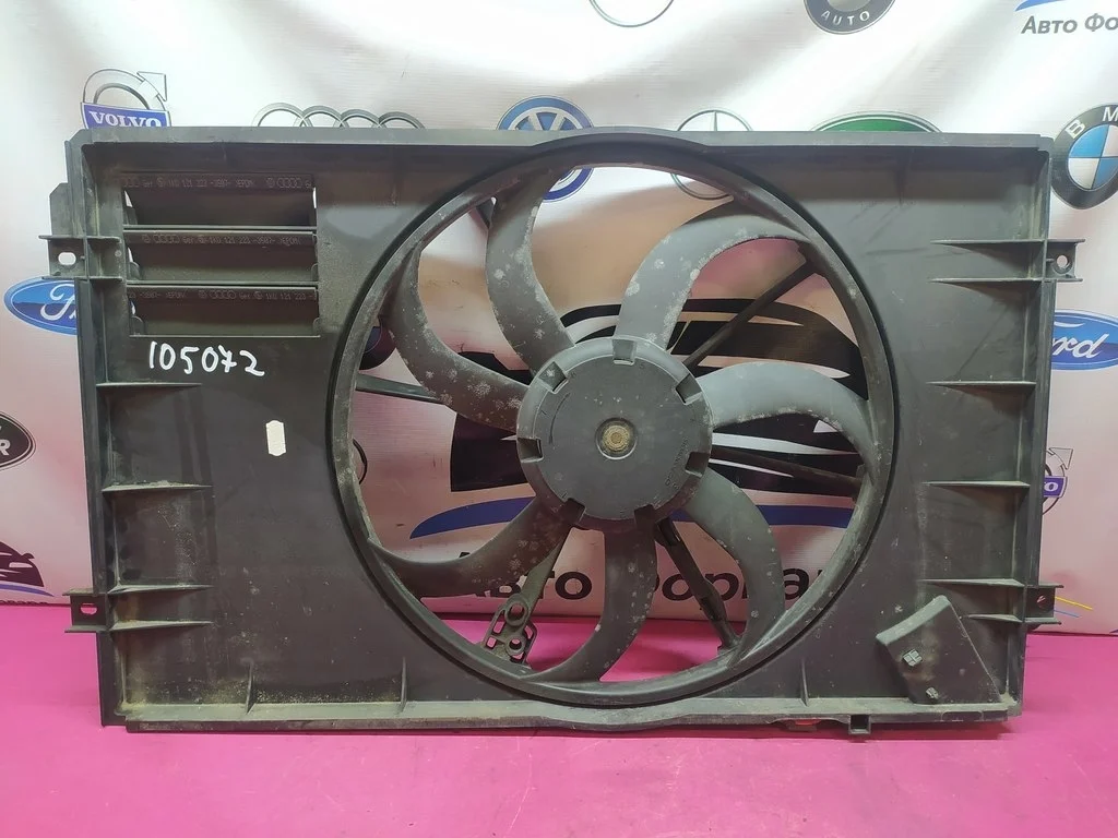 Вентилятор радиатора Passat B6 Caddy Golf 5 Jetta