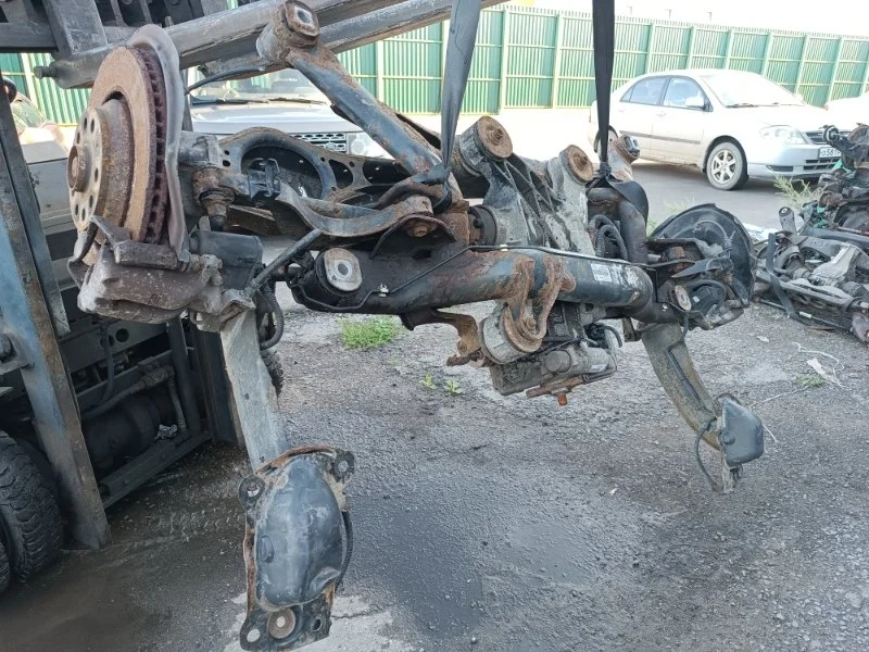Балка подвески сборе Volkswagen Passat 2007 3C2
