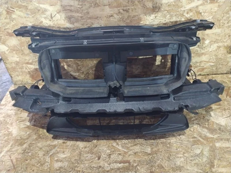 Панель передняя BMW X1 2014 E84