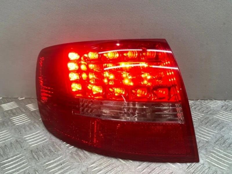 Фонарь Audi A6 C6