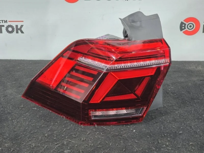 Стоп-сигнал VOLKSWAGEN TIGUAN 2016-2025 5NA945207 5T1, задний левый