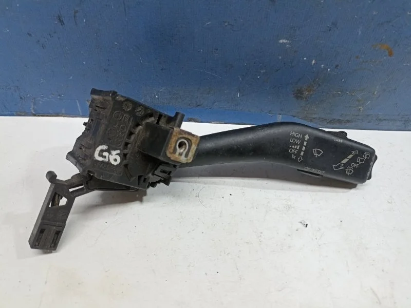Переключатель подрулевой Volkswagen Golf 6 2009-2013 1K0953519J9B9