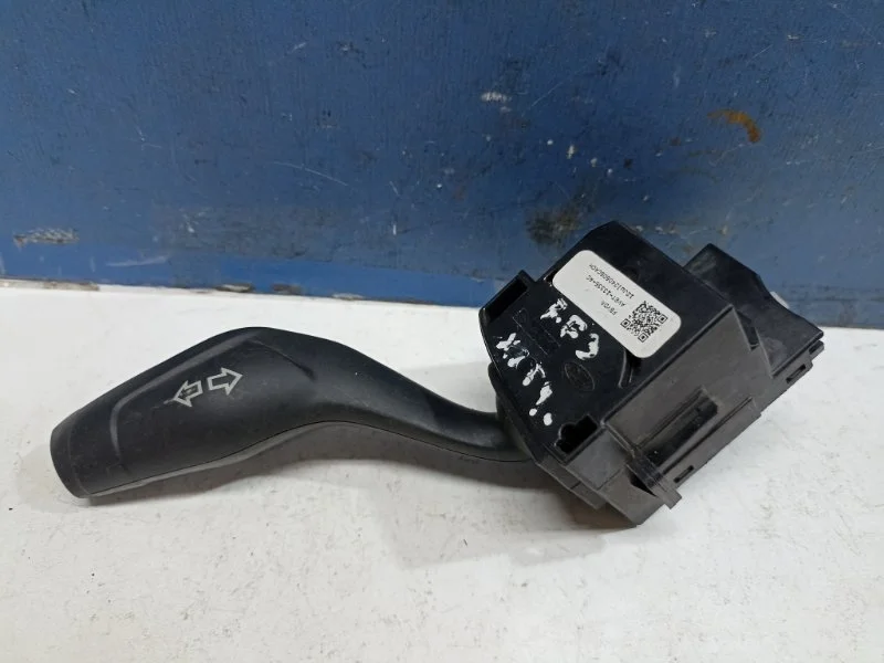 Переключатель подрулевой Ford Focus 3 2011-2019 1883869