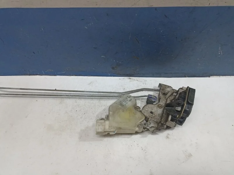 Замок двери Nissan Almera Classic 2006 8250395F0A B10 1.6 QG16DE, задний левый