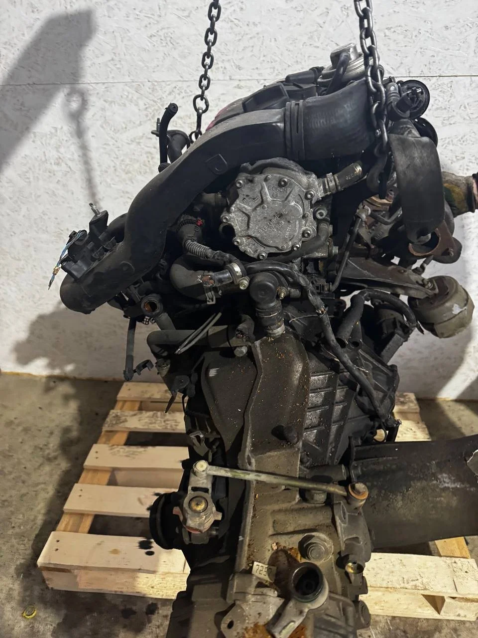 Двигатель AVF Audi A4 B6 (S4,RS4) 1.9 Дизель