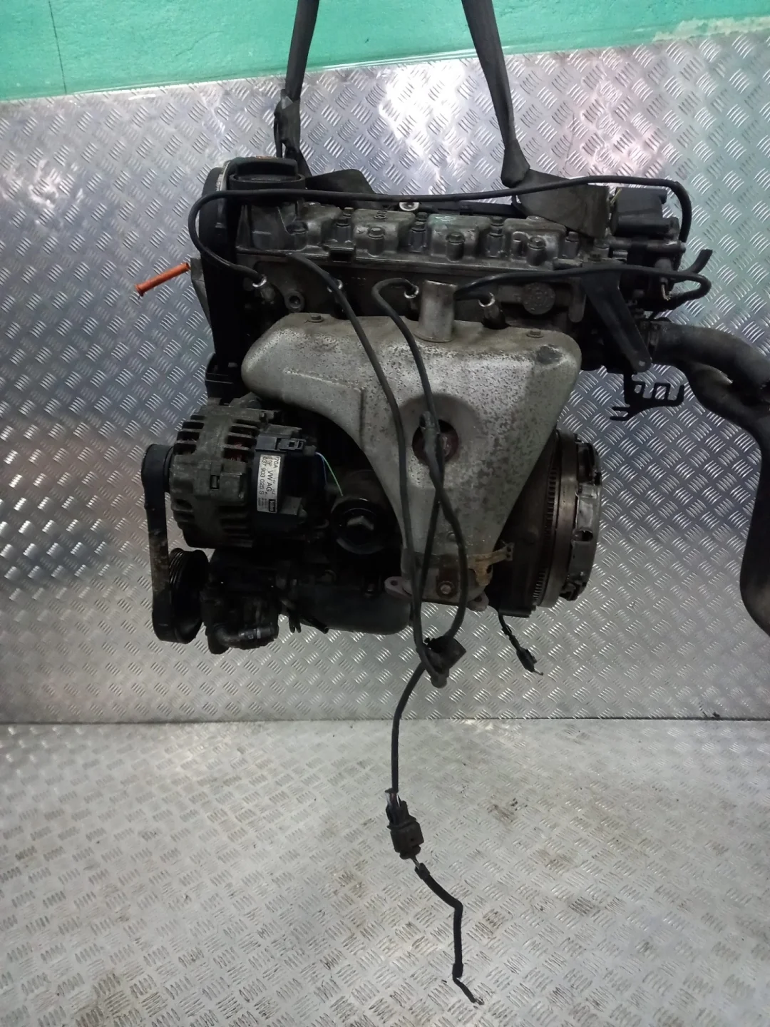 Двигатель AUD Volkswagen Caddy 2 1.4 Бензин