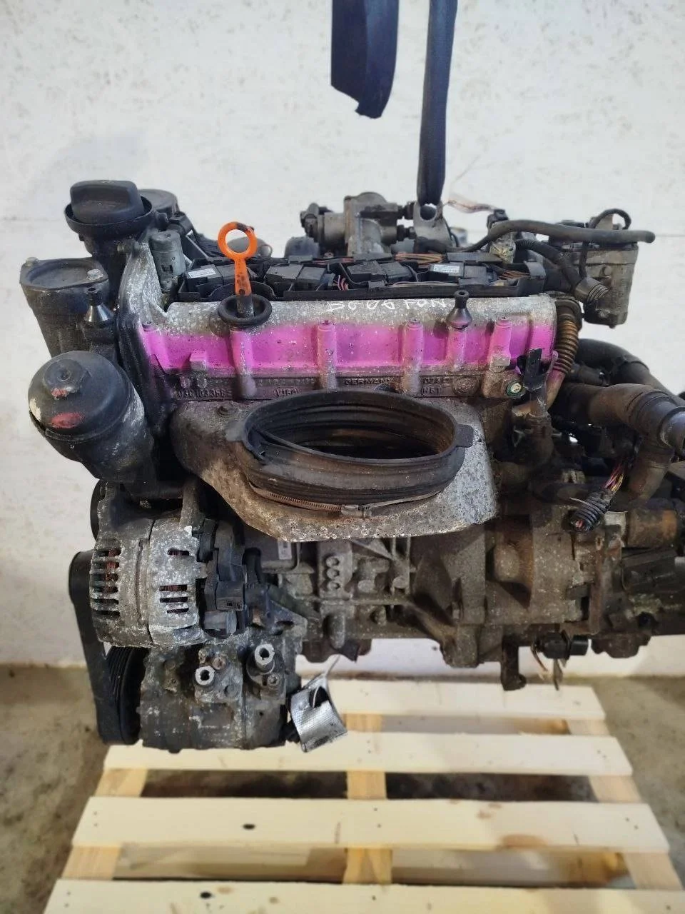 Двигатель BLF Volkswagen Passat B6 1.6 Бензин