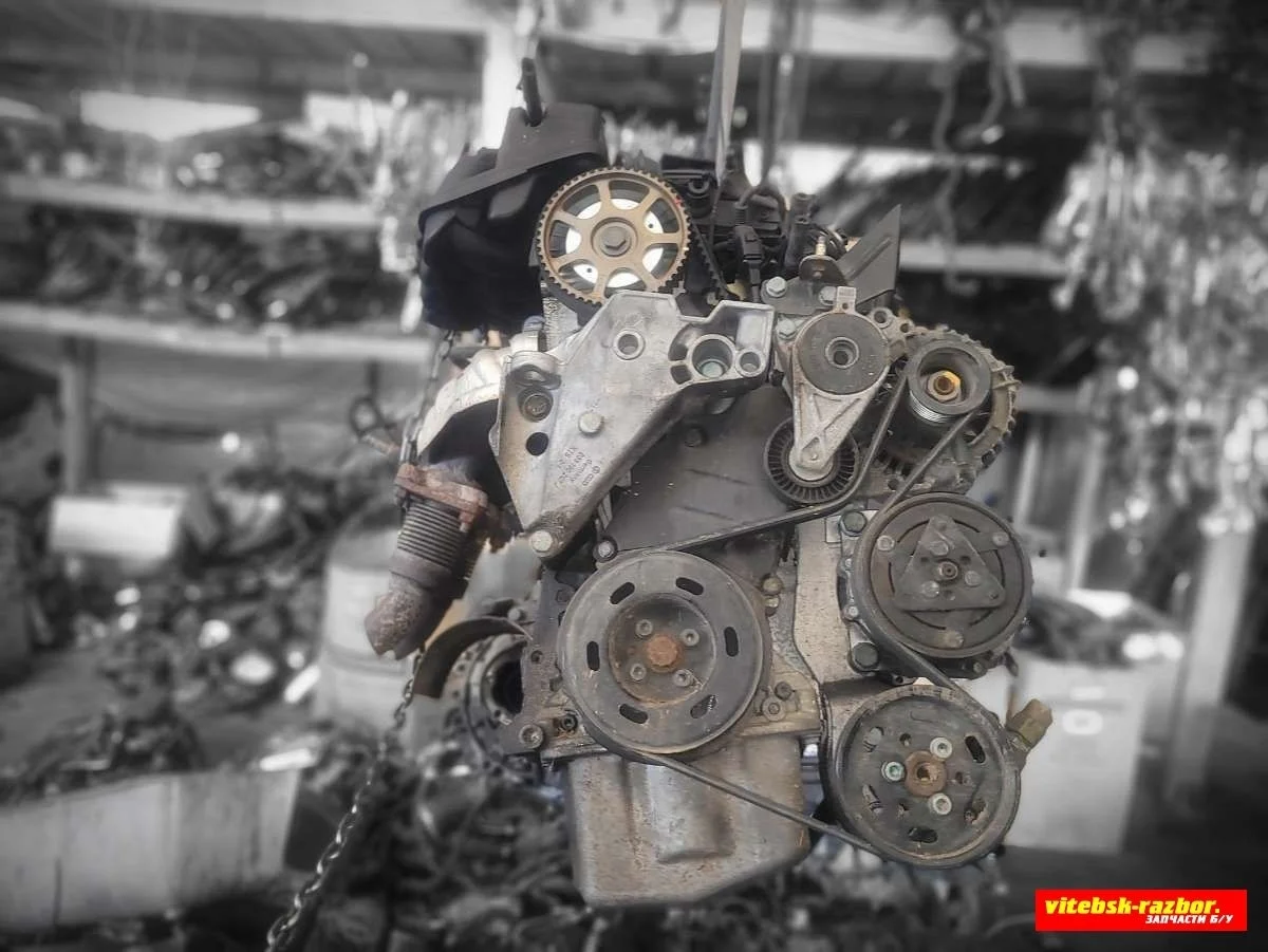 Двигатель AKL Volkswagen Golf 4 1.6 Бензин