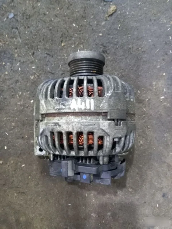 Генератор Volvo S60 36050266