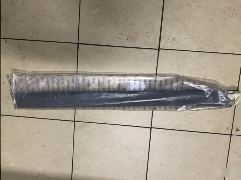 Молдинг двери Volvo Xc90 30698454