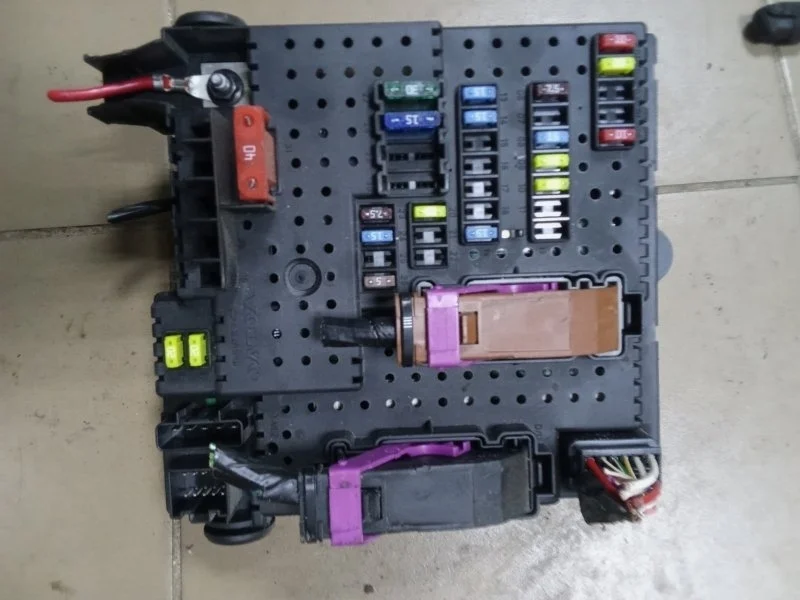 Модуль REM Volvo Xc90 2012 30786646 D5244T18