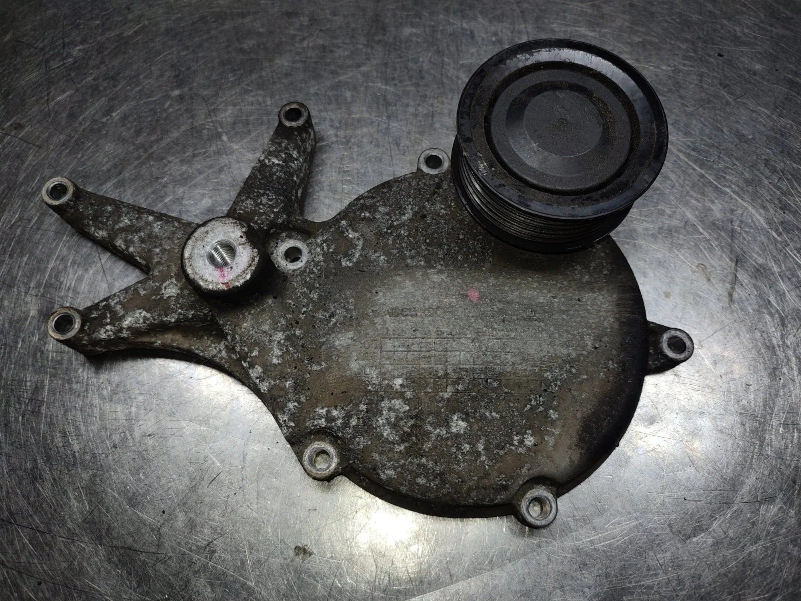 Крышка тнвд Ssangyong Rexton Y250