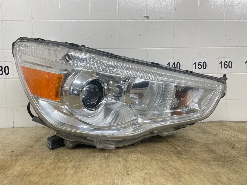 ФАРА MITSUBISHI ASX 2010 2011 2012 2013 2014 8301B588 GA, правая