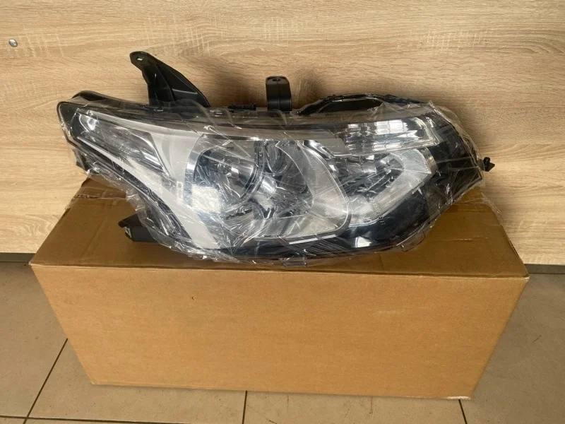 ФАРА MITSUBISHI OUTLANDER 3 2012 2013 2014 ST21411R2R GF, передняя правая