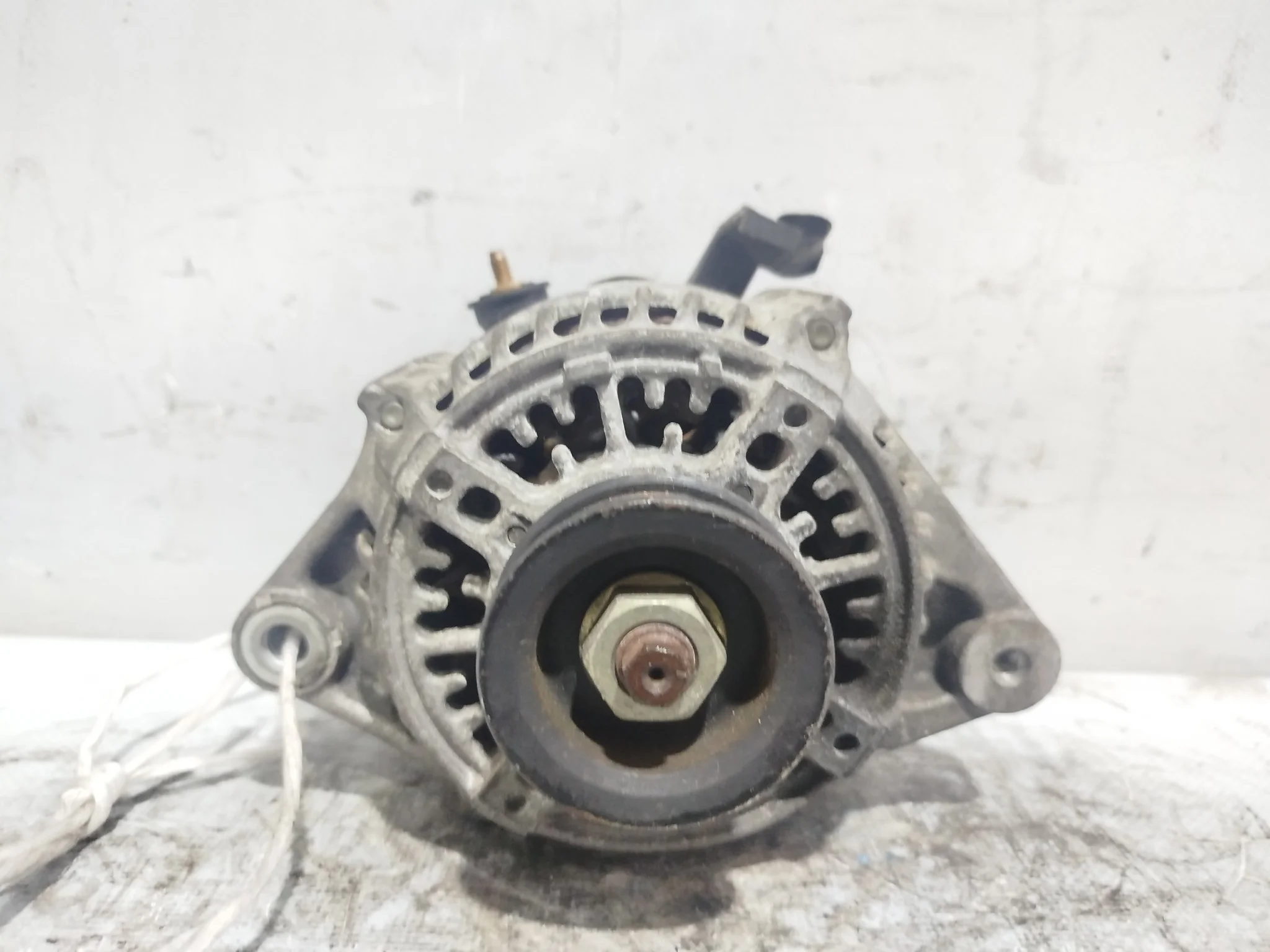 ГЕНЕРАТОР TOYOTA LEXUS 2706070370 D551