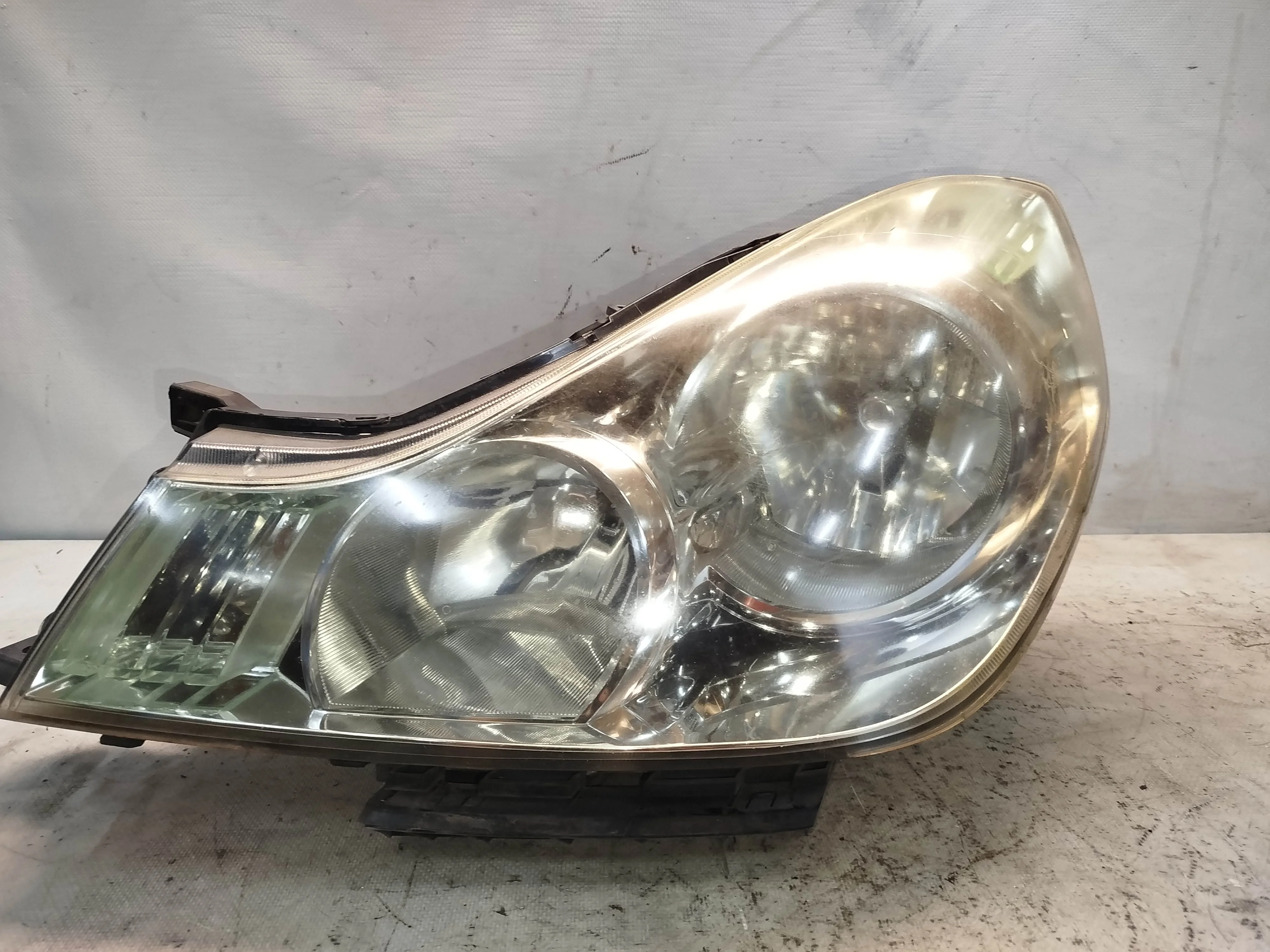 ФАРА NISSAN ЛЕВО 26060CV00A NA7171Z