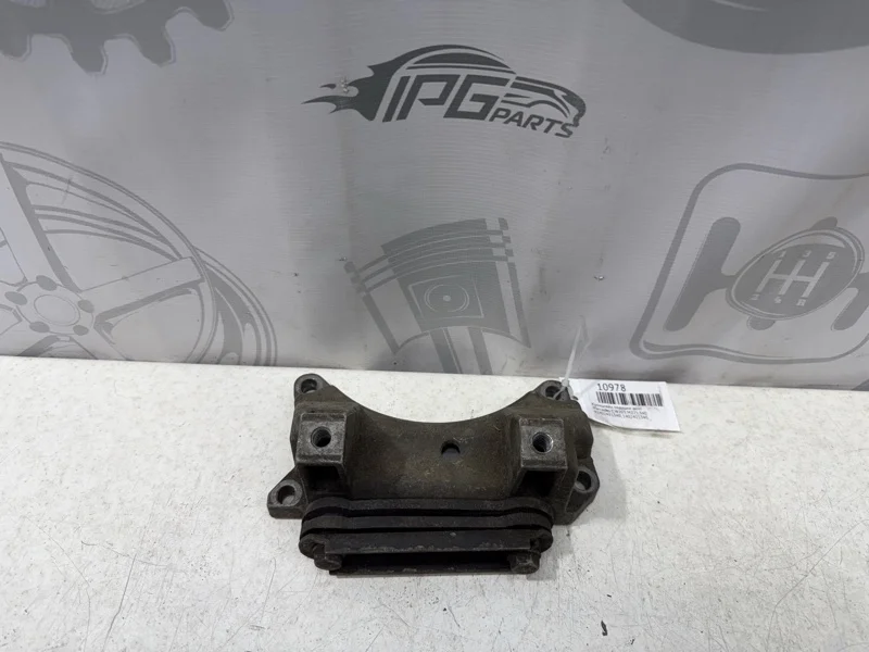 Кронштейн подушки акпп Mercedes-benz W203