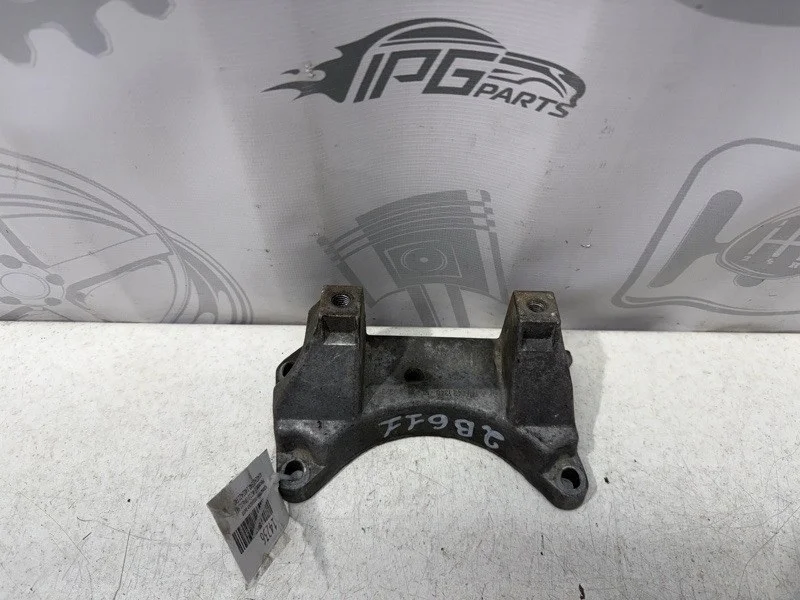 Кронштейн подушки акпп Mercedes-benz W210