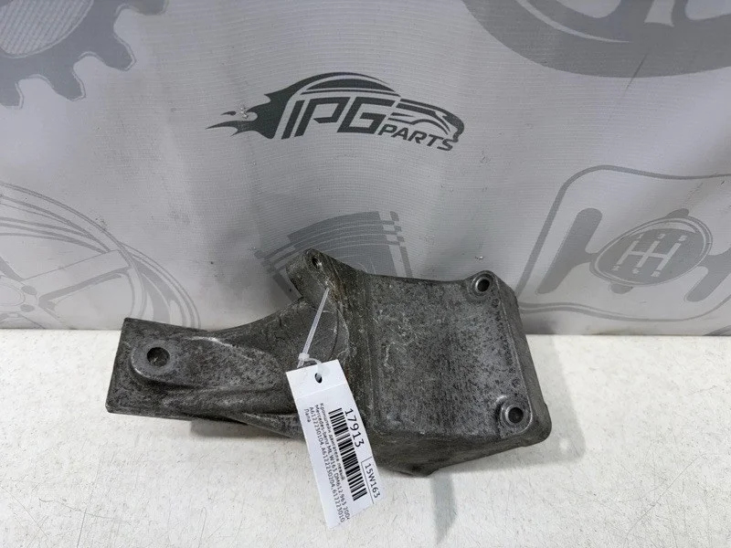 Кронштейн двигателя левый Mercedes-benz ML 2004 W163