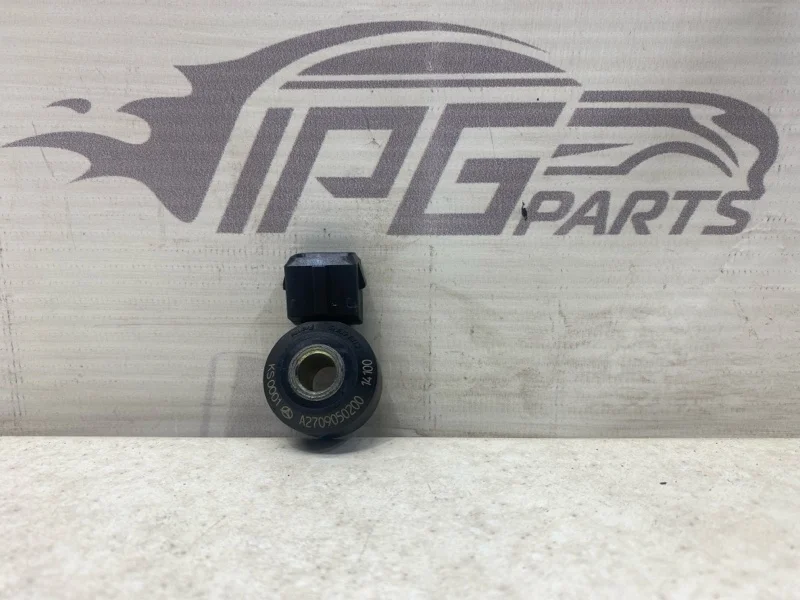 Датчик детонации Mercedes-benz 2014 W212