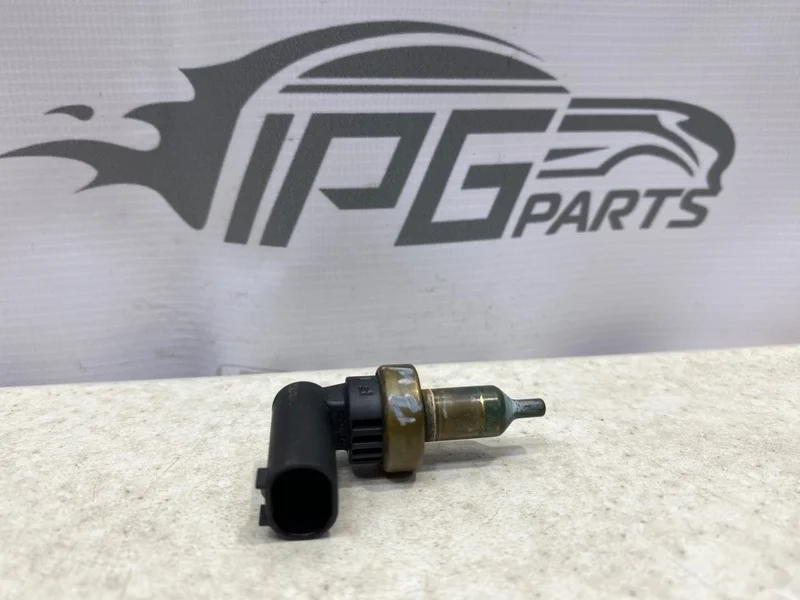 Датчик температуры ож Mercedes-benz 2013 W212